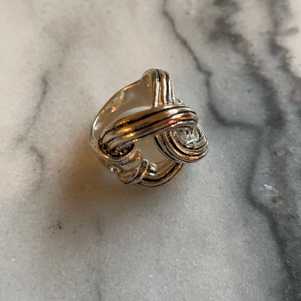 Charming Charlie Chunky Knot Ring - Size 6